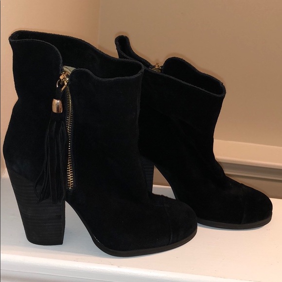 “Griffin” Black Suede Ankle Boots - Just Fab - Picture 3 of 8